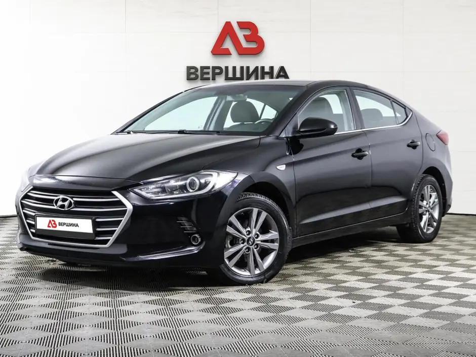 Hyundai Elantra, 2017 г.