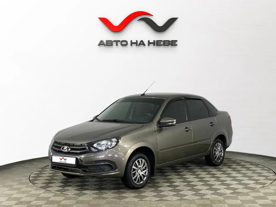 «Авто на Неве»