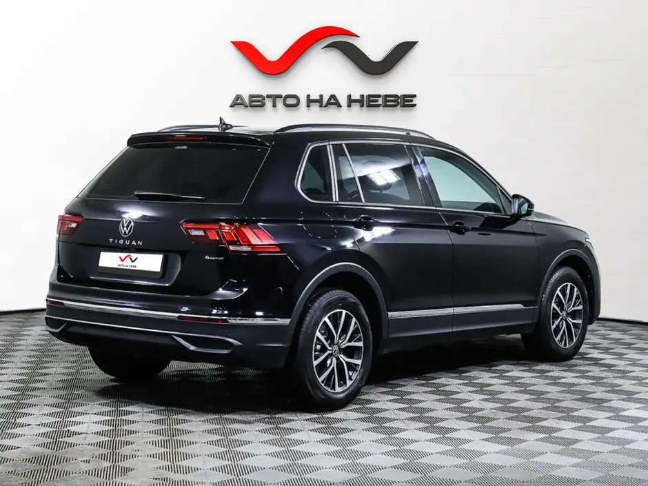 «Авто на Неве»
