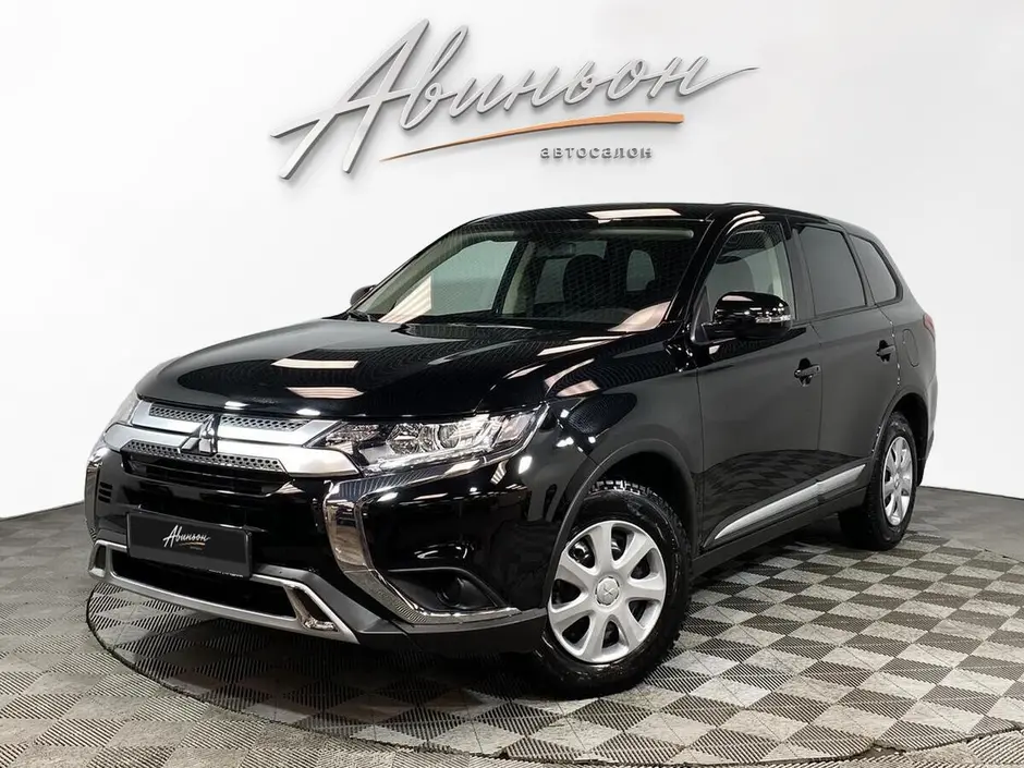 Mitsubishi Outlander, 2021 г.