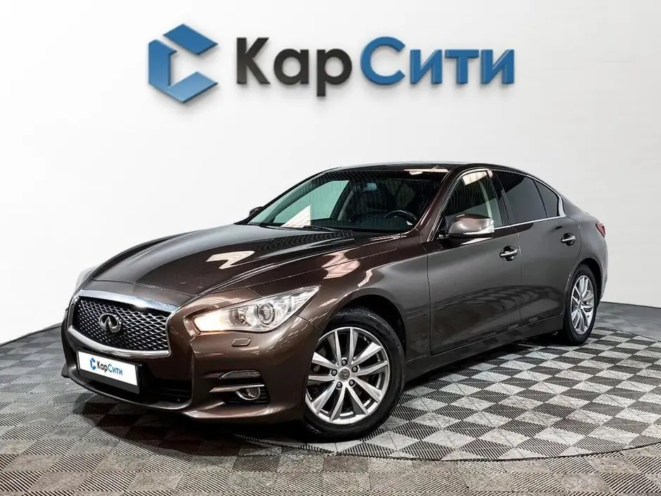 Infiniti Q50, 2015 г.