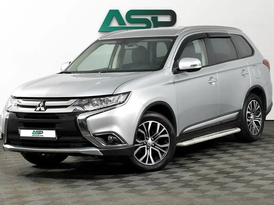 Mitsubishi Outlander, 2018 г.