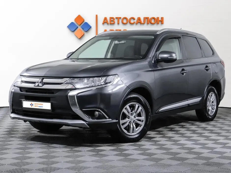 Mitsubishi Outlander, 2016 г.