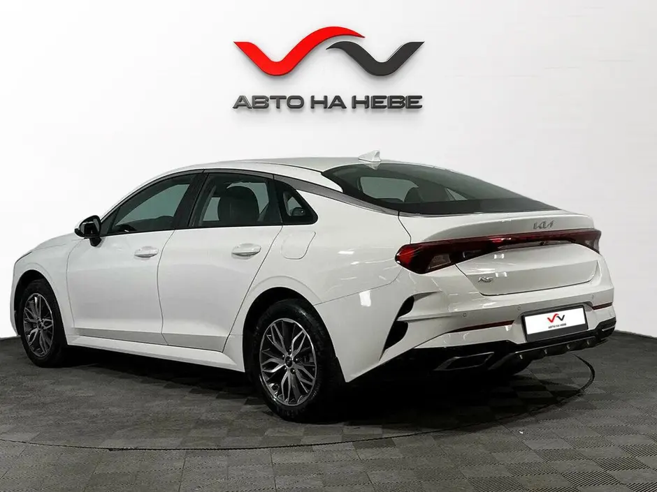 «Авто на Неве»