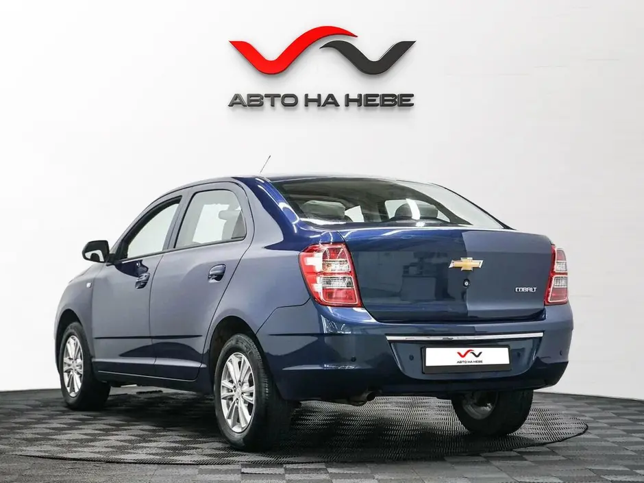 «Авто на Неве»