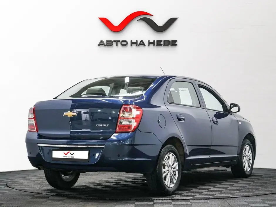«Авто на Неве»