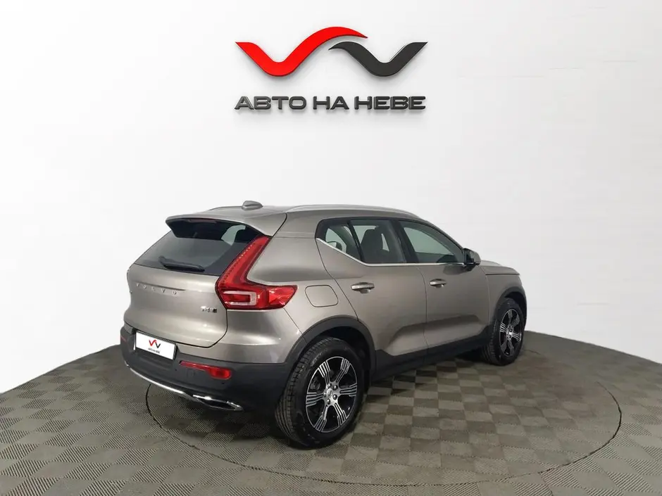 «Авто на Неве»