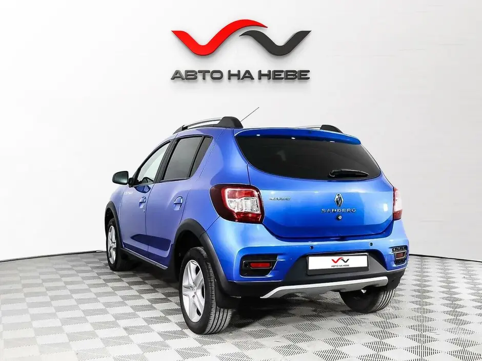 «Авто на Неве»