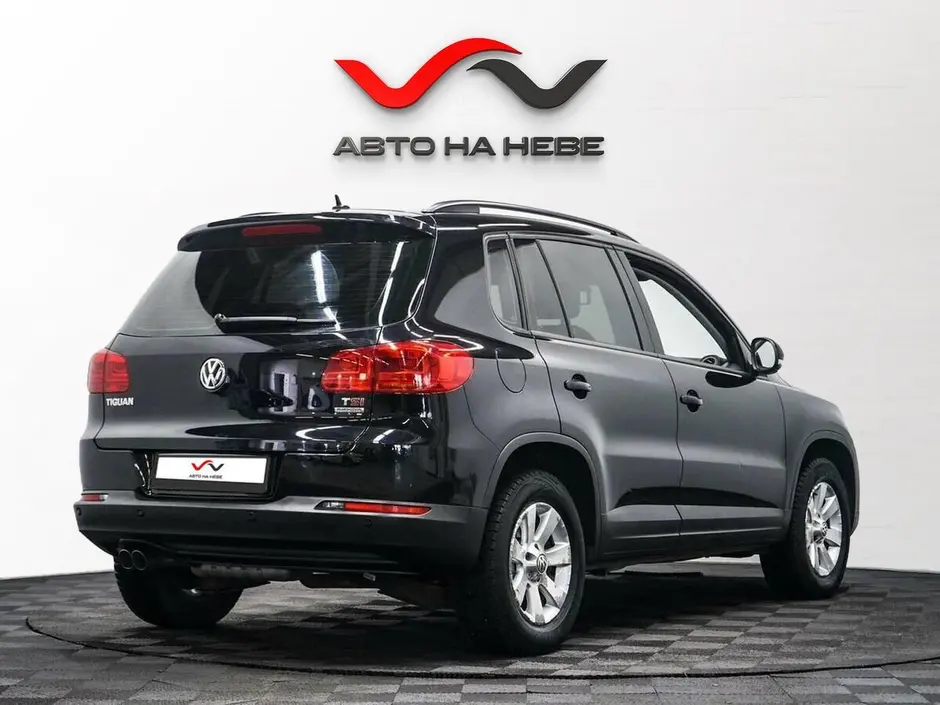 «Авто на Неве»