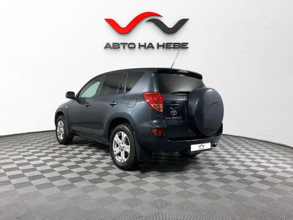 «Авто на Неве»