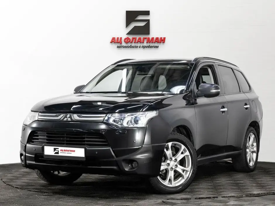 Mitsubishi Outlander, 2014 г.