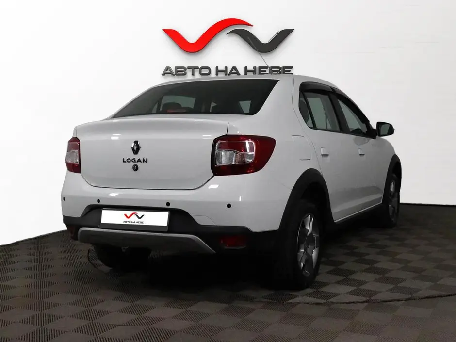 «Авто на Неве»