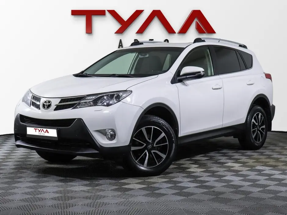 Toyota RAV4, 2015 г.