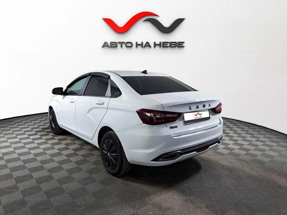 «Авто на Неве»