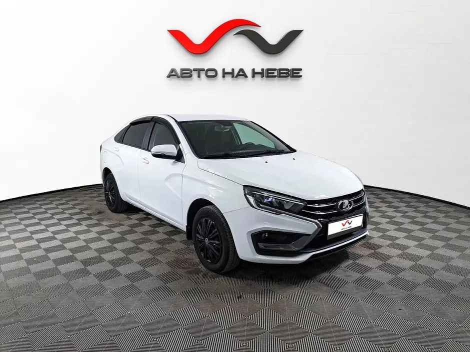 «Авто на Неве»