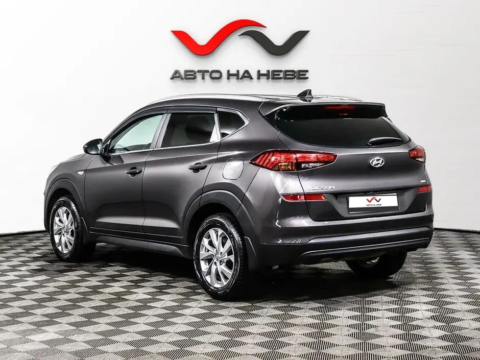 «Авто на Неве»