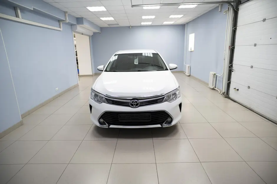 Toyota Camry, 2015 г.