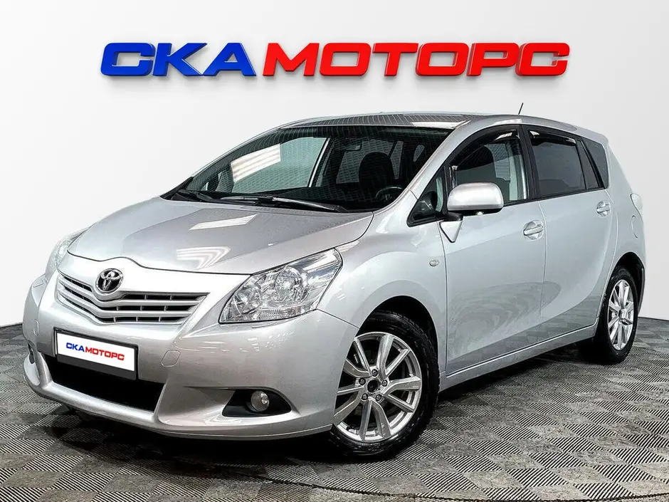 Toyota Verso, 2012 г.