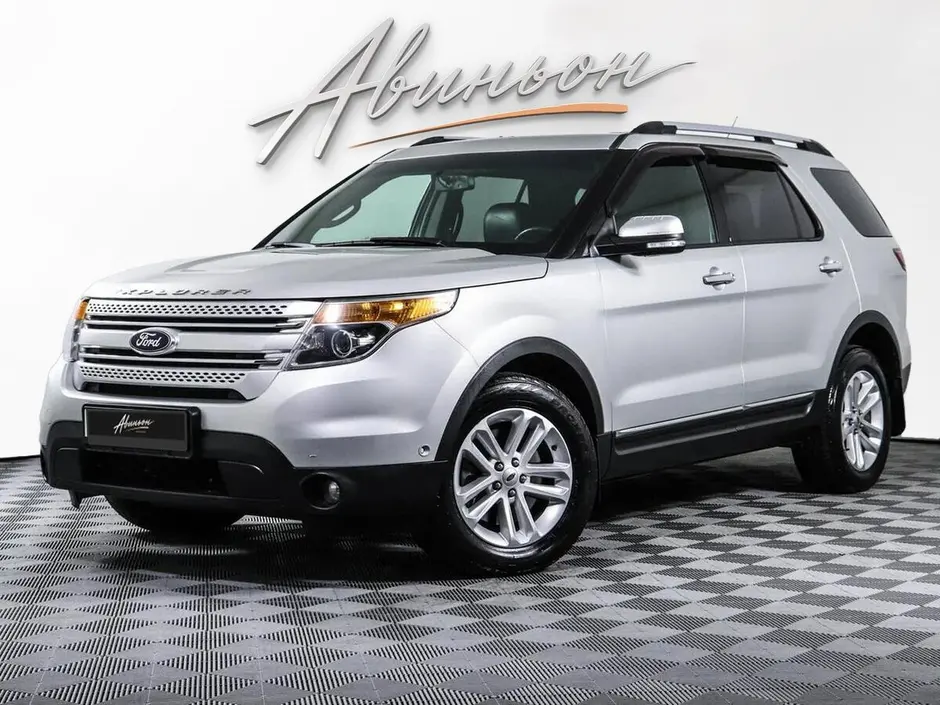 Ford Explorer, 2013 г.