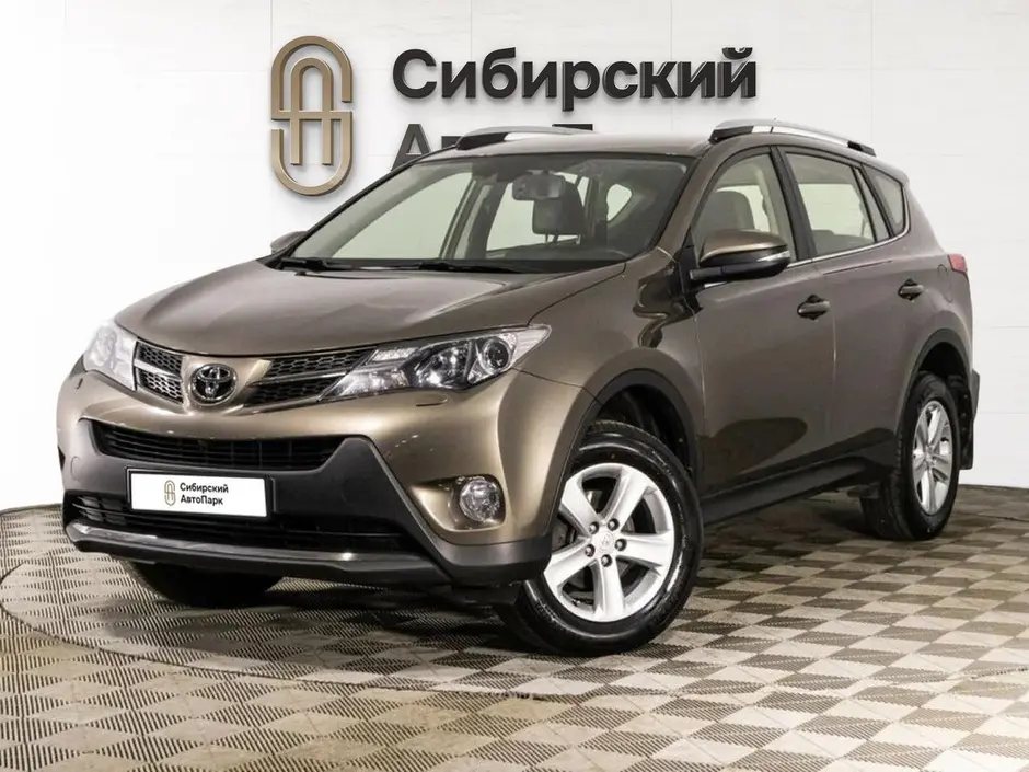 Toyota RAV4, 2013 г.