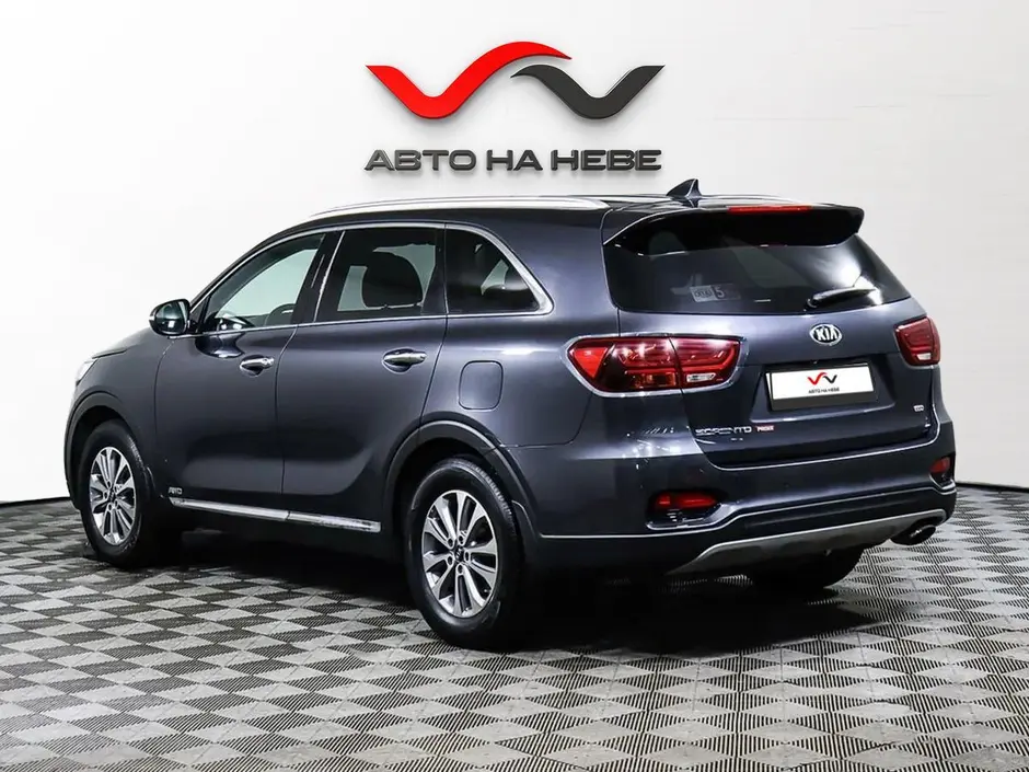 «Авто на Неве»