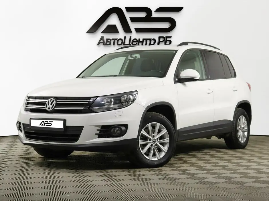 Volkswagen Tiguan, 2012 г.