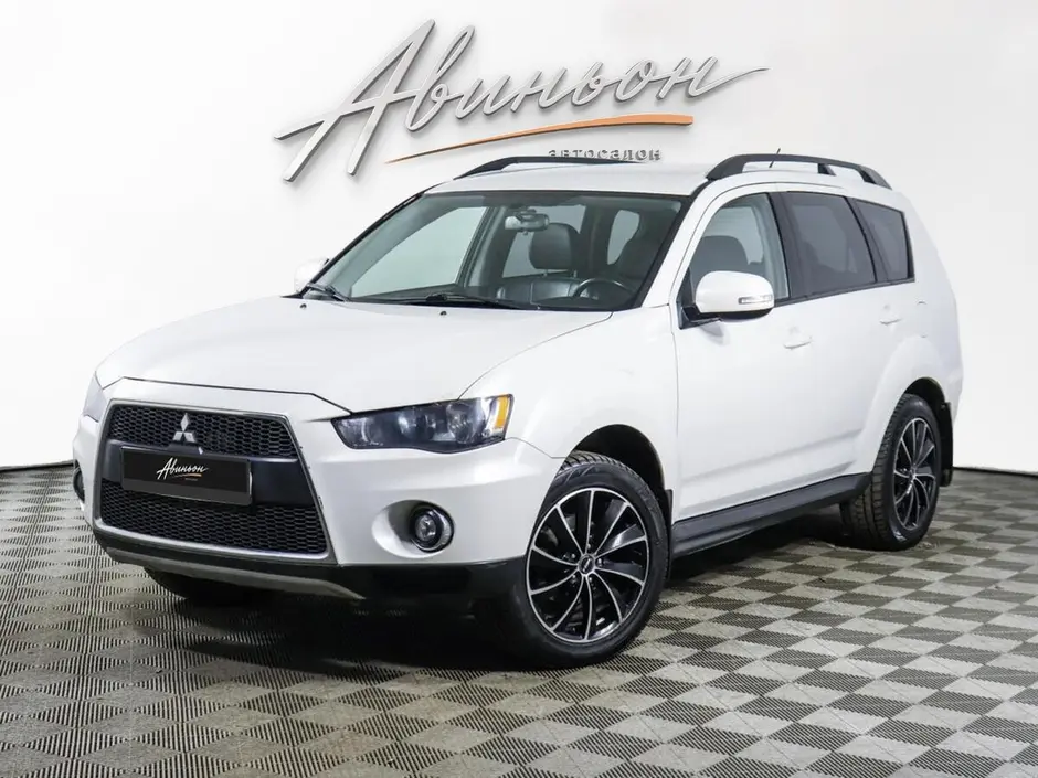 Mitsubishi Outlander, 2011 г.