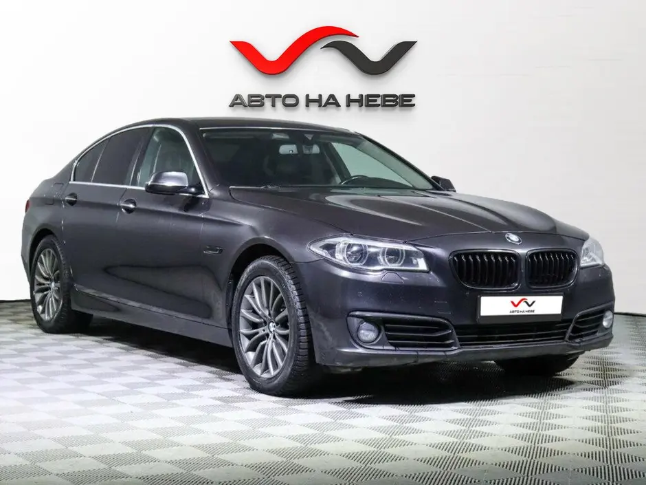 «Авто на Неве»