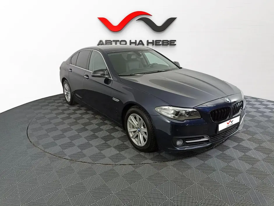 «Авто на Неве»