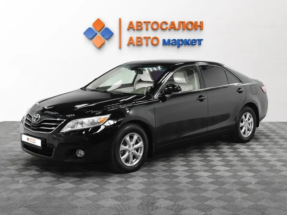 Toyota Camry, 2011 г.