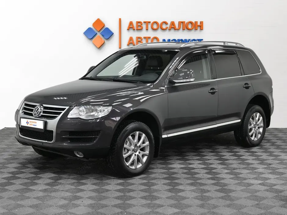 Volkswagen Touareg, 2010 г.