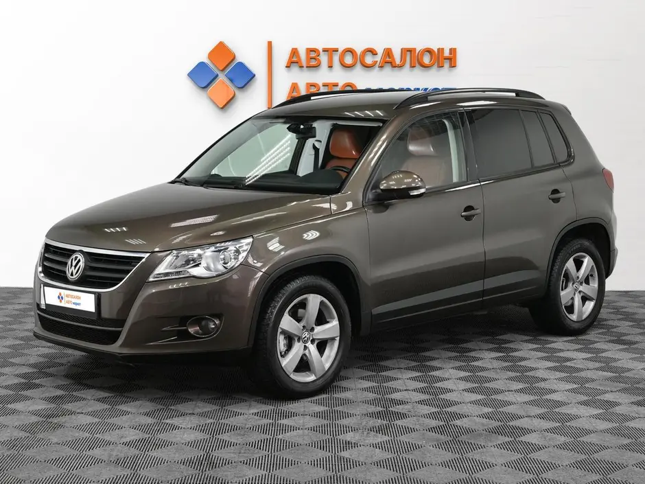 Volkswagen Tiguan, 2010 г.