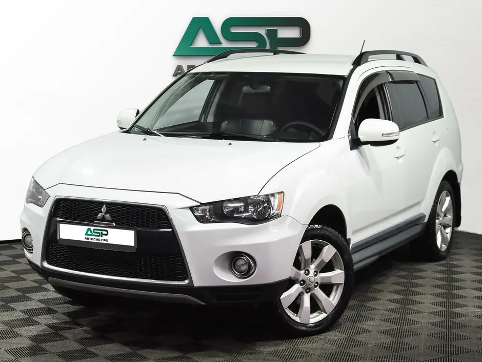 Mitsubishi Outlander, 2011 г.