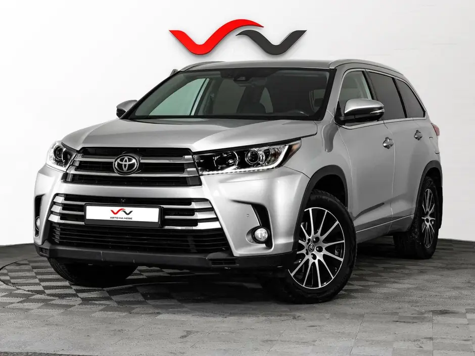 «Авто на Неве»