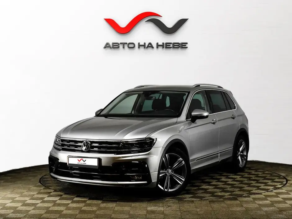 «Авто на Неве»