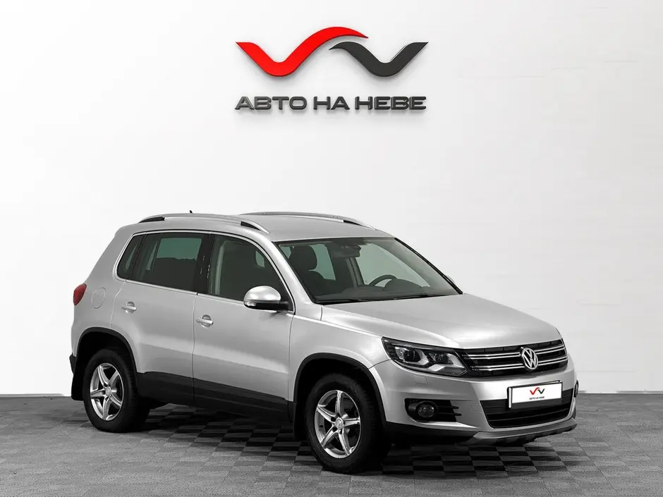 «Авто на Неве»