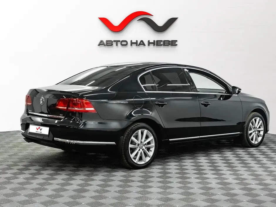 «Авто на Неве»