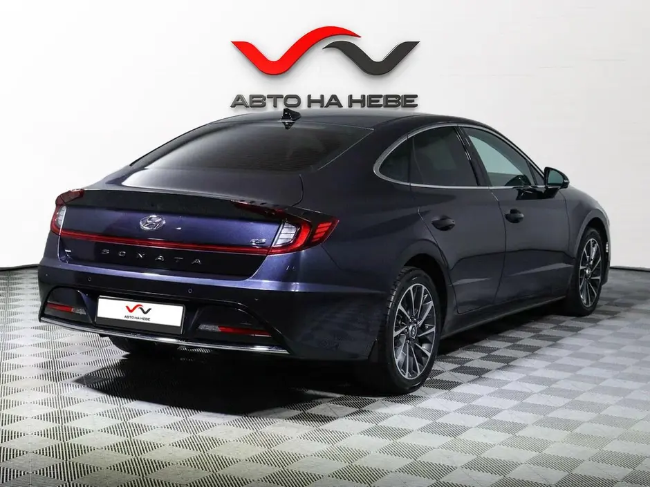 «Авто на Неве»
