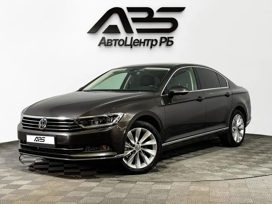 Volkswagen Passat, 2017 г.