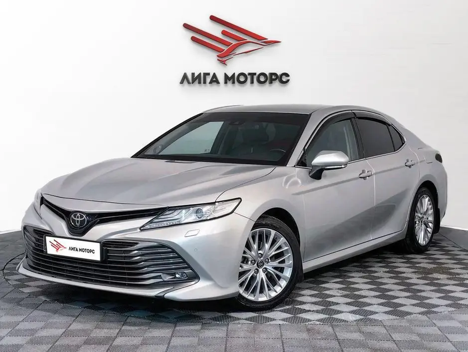 Toyota Camry, 2018 г.