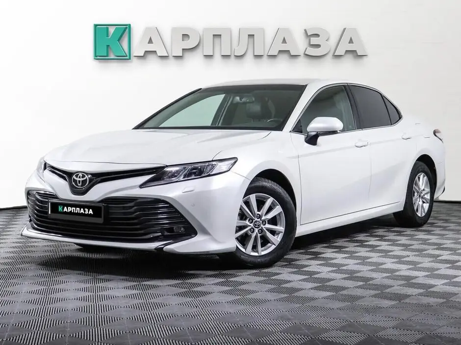 Toyota Camry, 2021 г.
