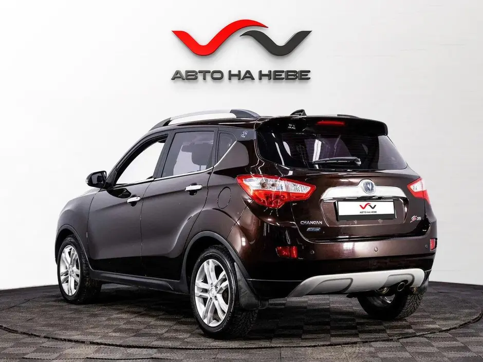 «Авто на Неве»
