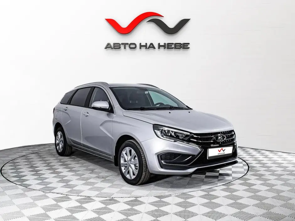«Авто на Неве»