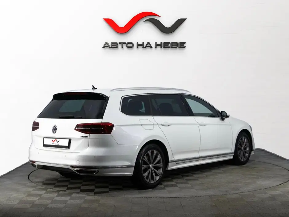 «Авто на Неве»