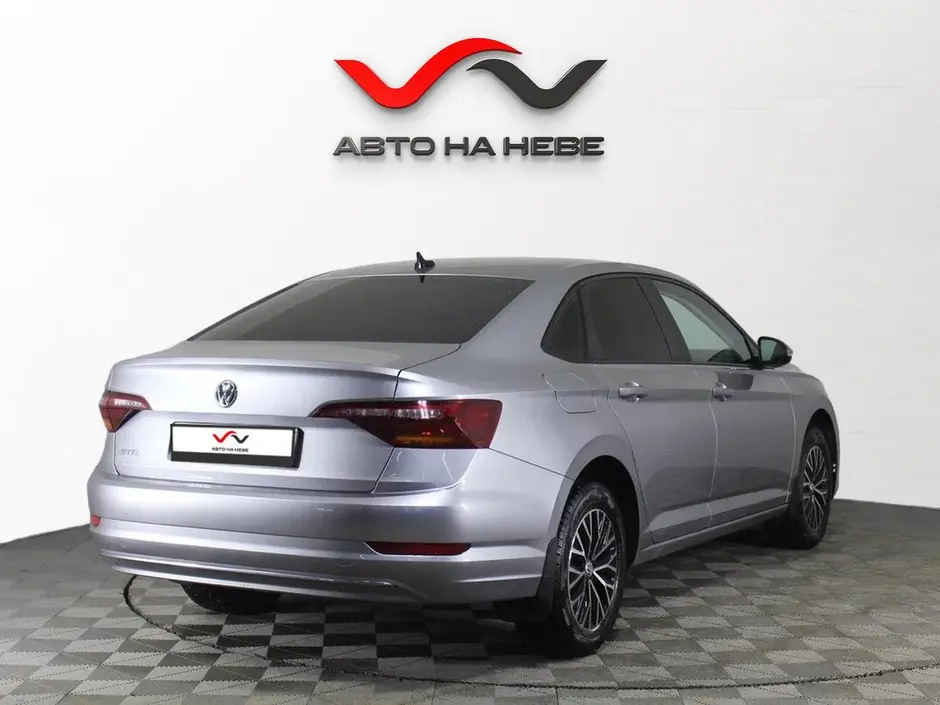«Авто на Неве»