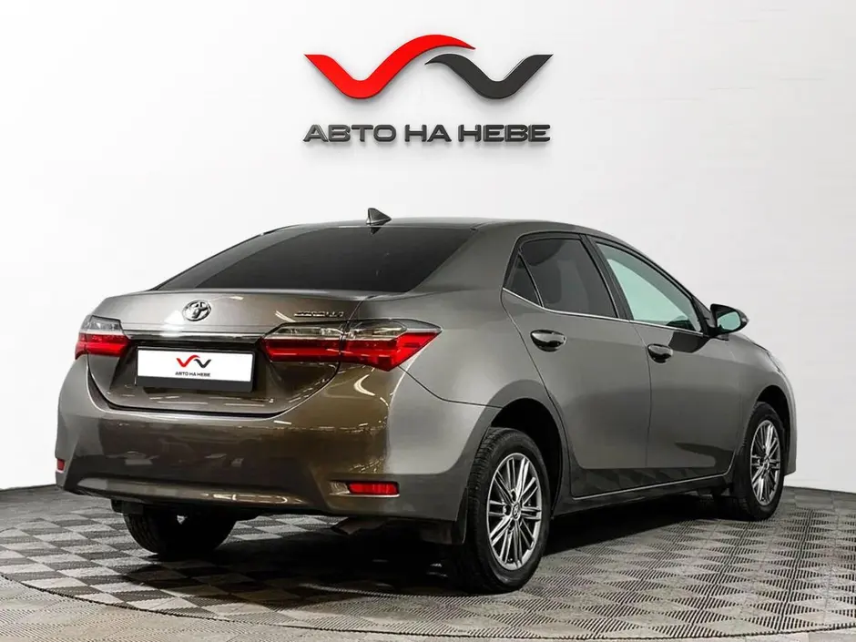 «Авто на Неве»