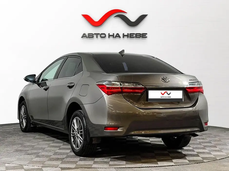 «Авто на Неве»