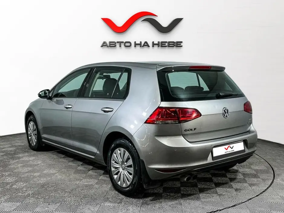 «Авто на Неве»