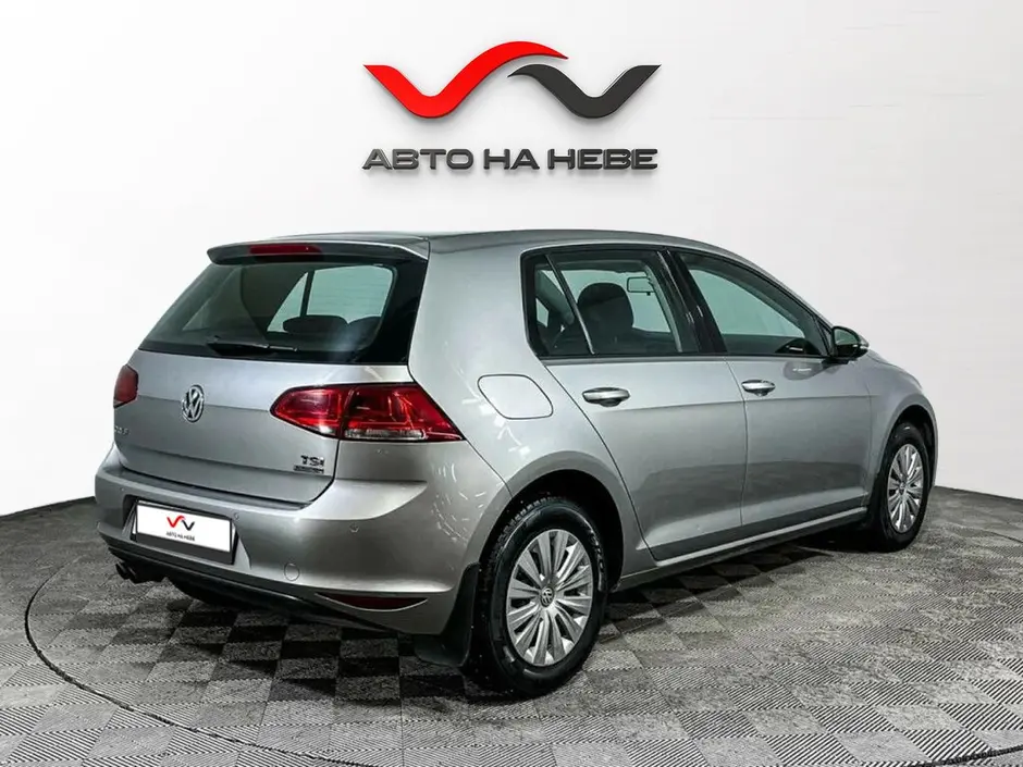 «Авто на Неве»