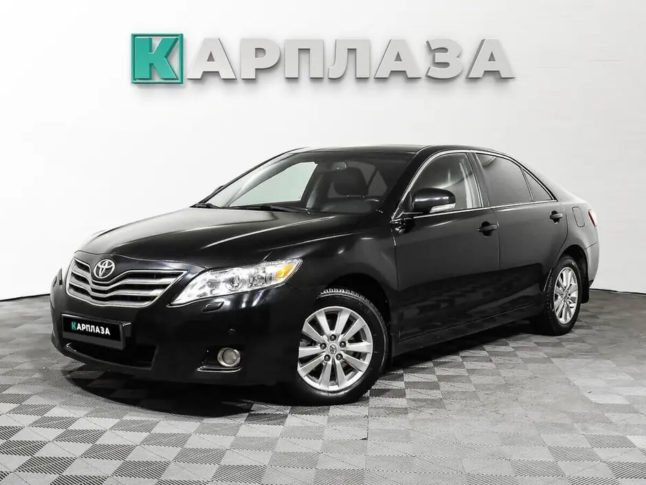 Toyota Camry, 2011 г.